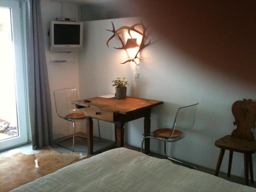 Studio Am See Apartment ซังคท์กิลเกอ ห้อง รูปภาพ